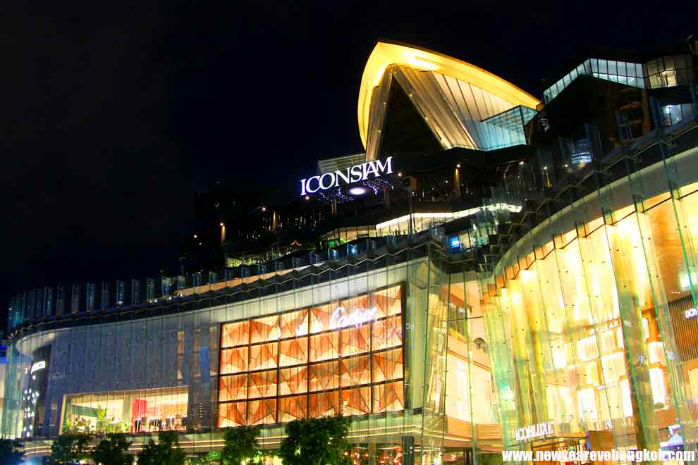 New Year EVE at ICONSIAM Bangkok Thailand 