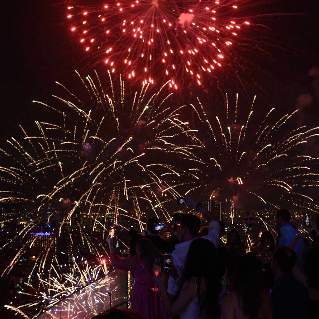 SEEN Restaurant & Bar at Avani Riverside NYE 2026 Firework