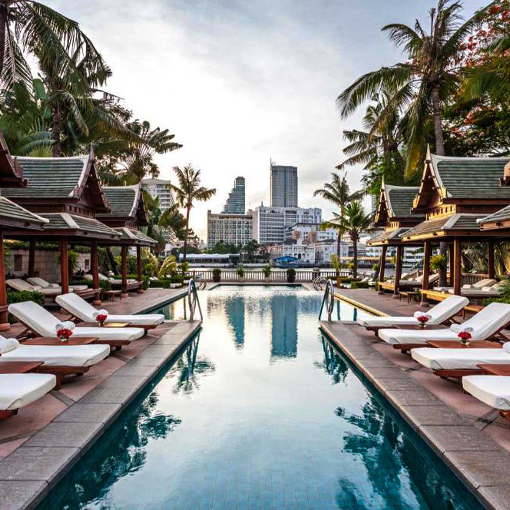 Peninsula Bangkok Hotel for New Year's Eve 2026