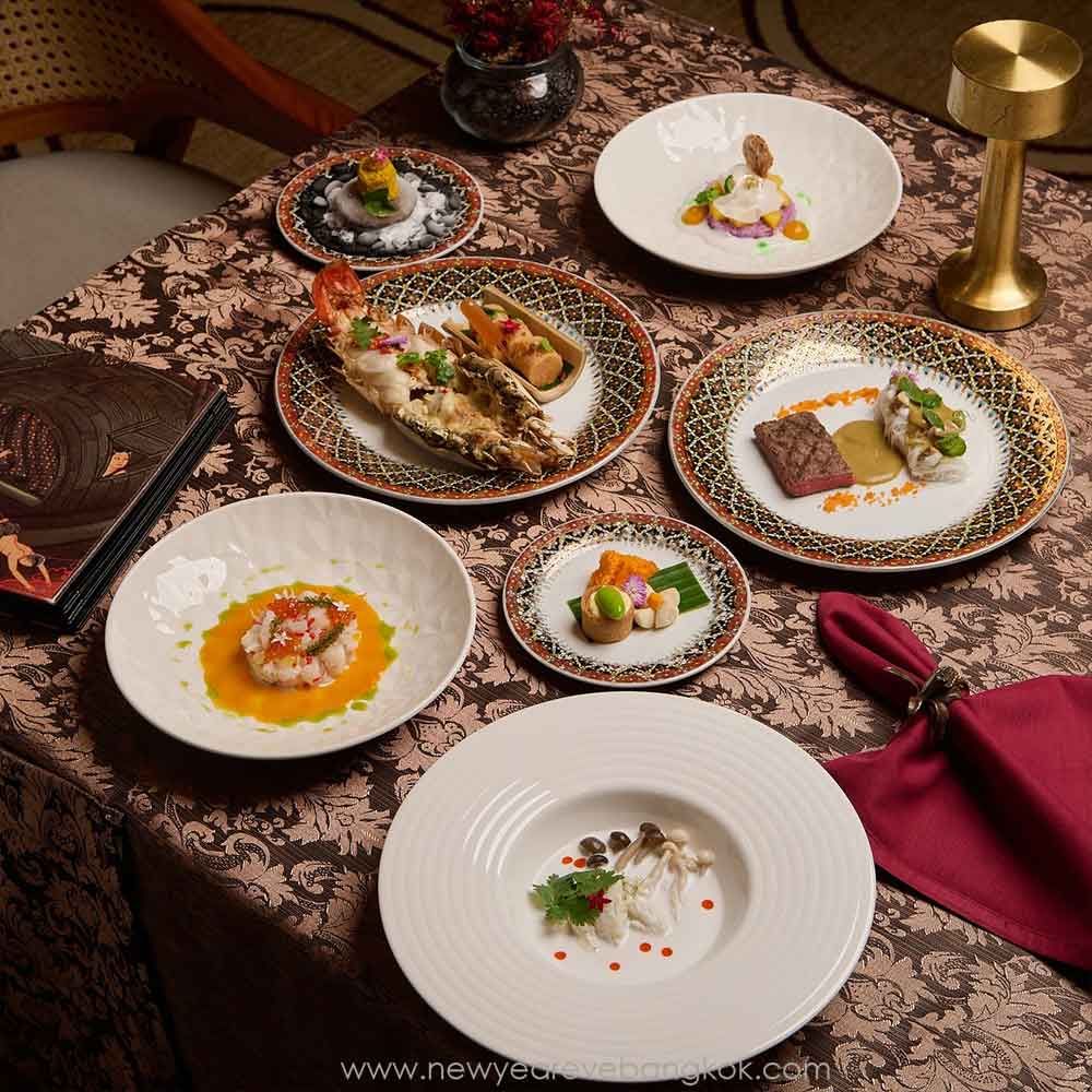 Manohra Cruise Gourmet Dining New Year Eve 2026 Bangkok. Manohra Cruise Gourmet Dining New Year Eve 2026 Bangkok, luxury New Year's Eve cruise, Bangkok New Year Eve celebration, best New Year's Eve dinner cruise Bangkok, fine dining river cruise Bangkok, 